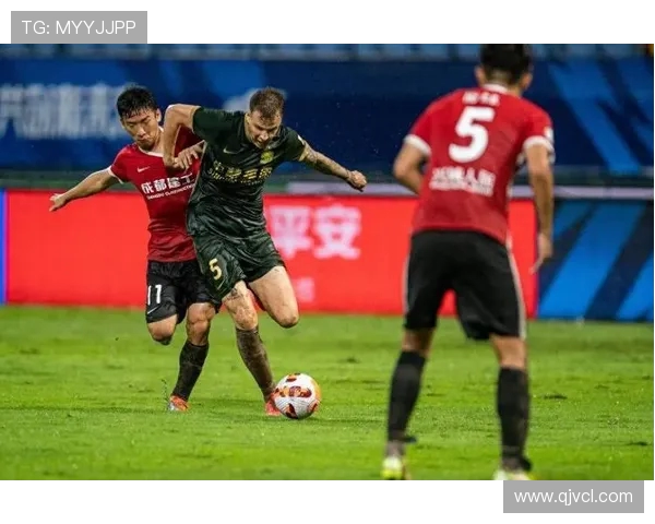 费利佩:通过亚冠比赛汲取经验提升 联赛中很难有球队能阻挡我们